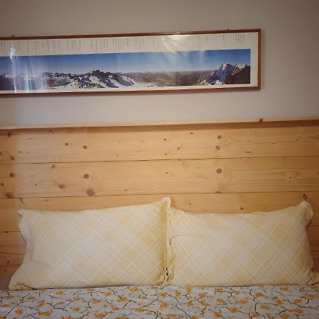 B&B Il Pettirosso Malonno Eksteriør bilde