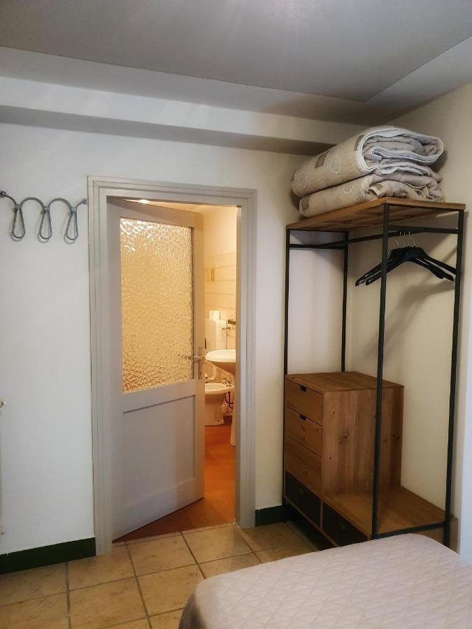 B&B Il Pettirosso Malonno Eksteriør bilde